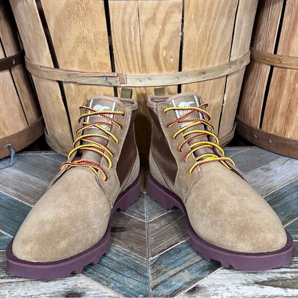 Sorel Caribou OTM Buff Madder Brown Suede Waterproof Chukka Boot Mens Size 8 main image 5